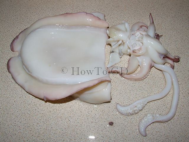 How to clean cuttlefish by hot water